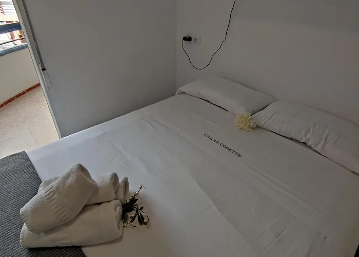 Luminoso Cerca De La Playa Con Terraza Vintage En - Es-209-64 公寓