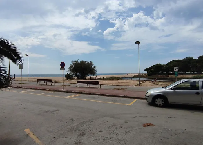 Luminoso Cerca De La Playa Con Terraza Vintage En - Es-209-64 Daire